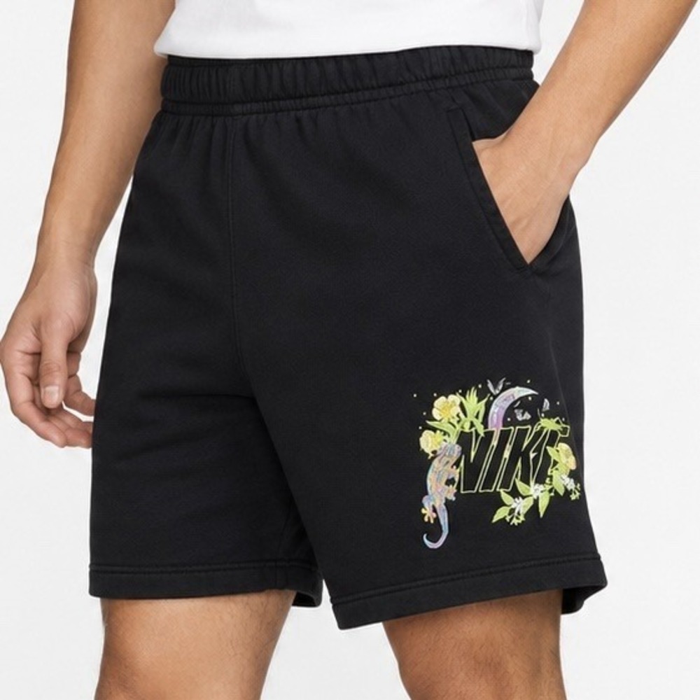 Nike Sportswear Club Men's Fleece Black Shorts Size Small Embroidered DV0055-010
